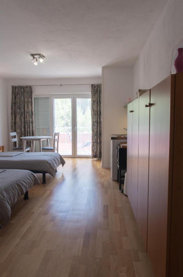Appartement Milica Garden à Prvic Sepurine Extérieur photo