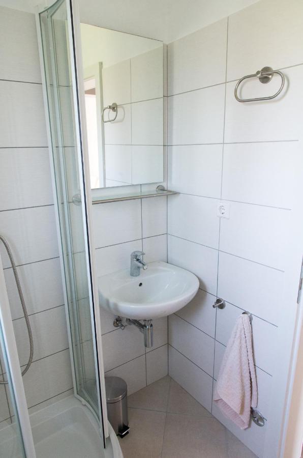 Appartement Milica Garden à Prvic Sepurine Extérieur photo