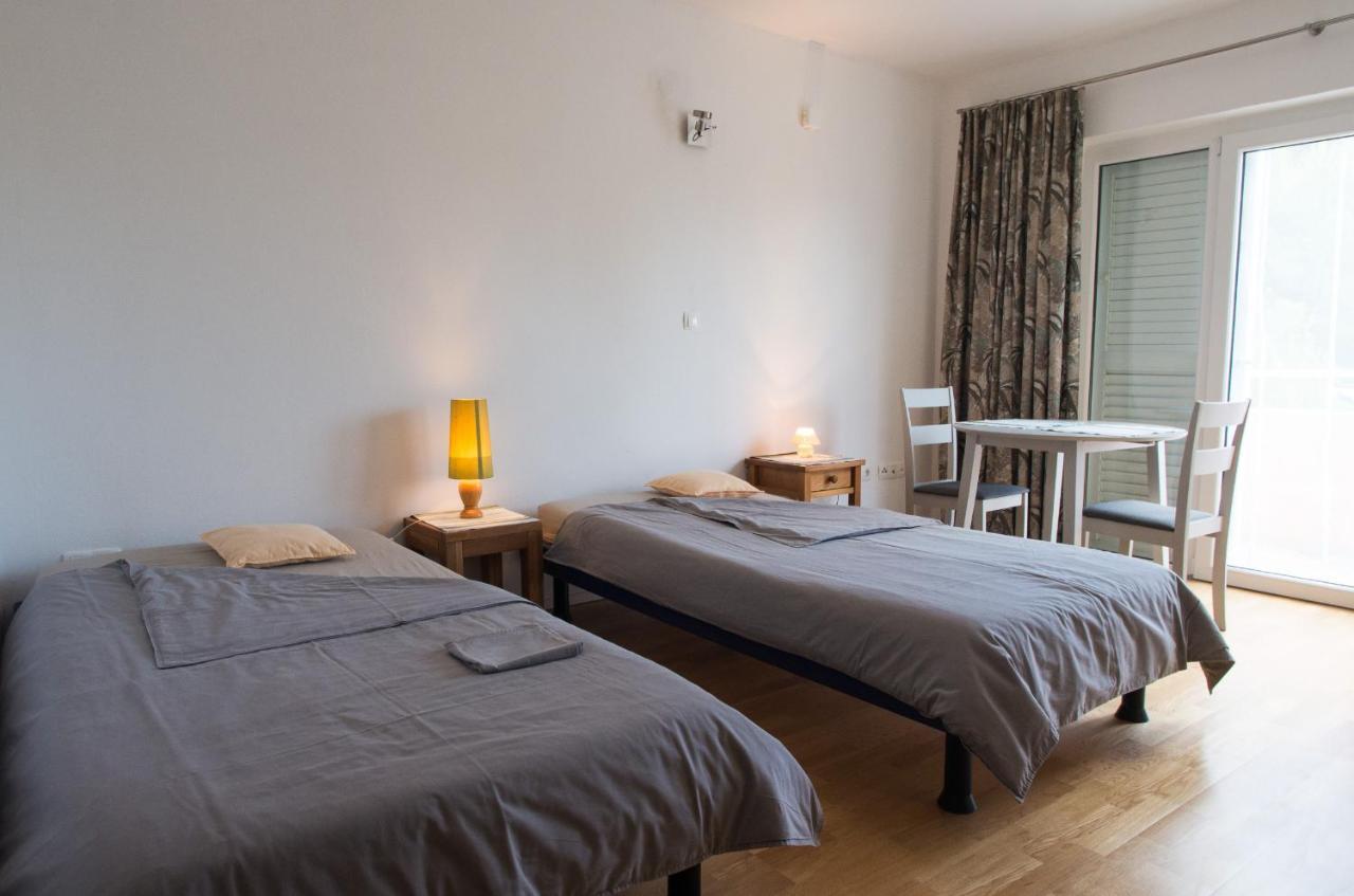 Appartement Milica Garden à Prvic Sepurine Extérieur photo